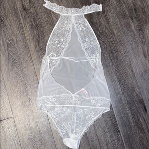 White lace bodysuit